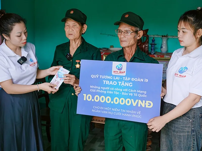 Hình ảnh hỗ trợ khách hàng và độ tin cậy của hi8823